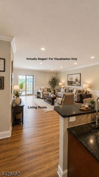 Property Photo:  30 Austin St 205  NJ 07114 