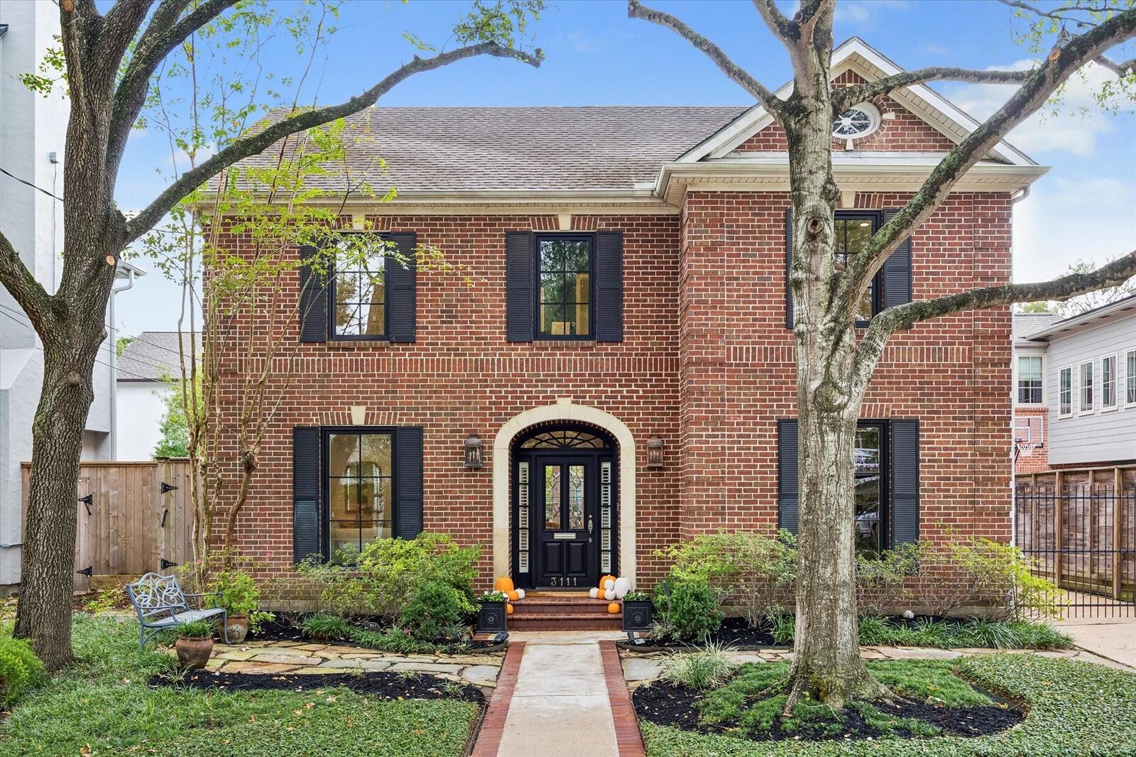 Property Photo:  3111 Carnegie Street  TX 77005 