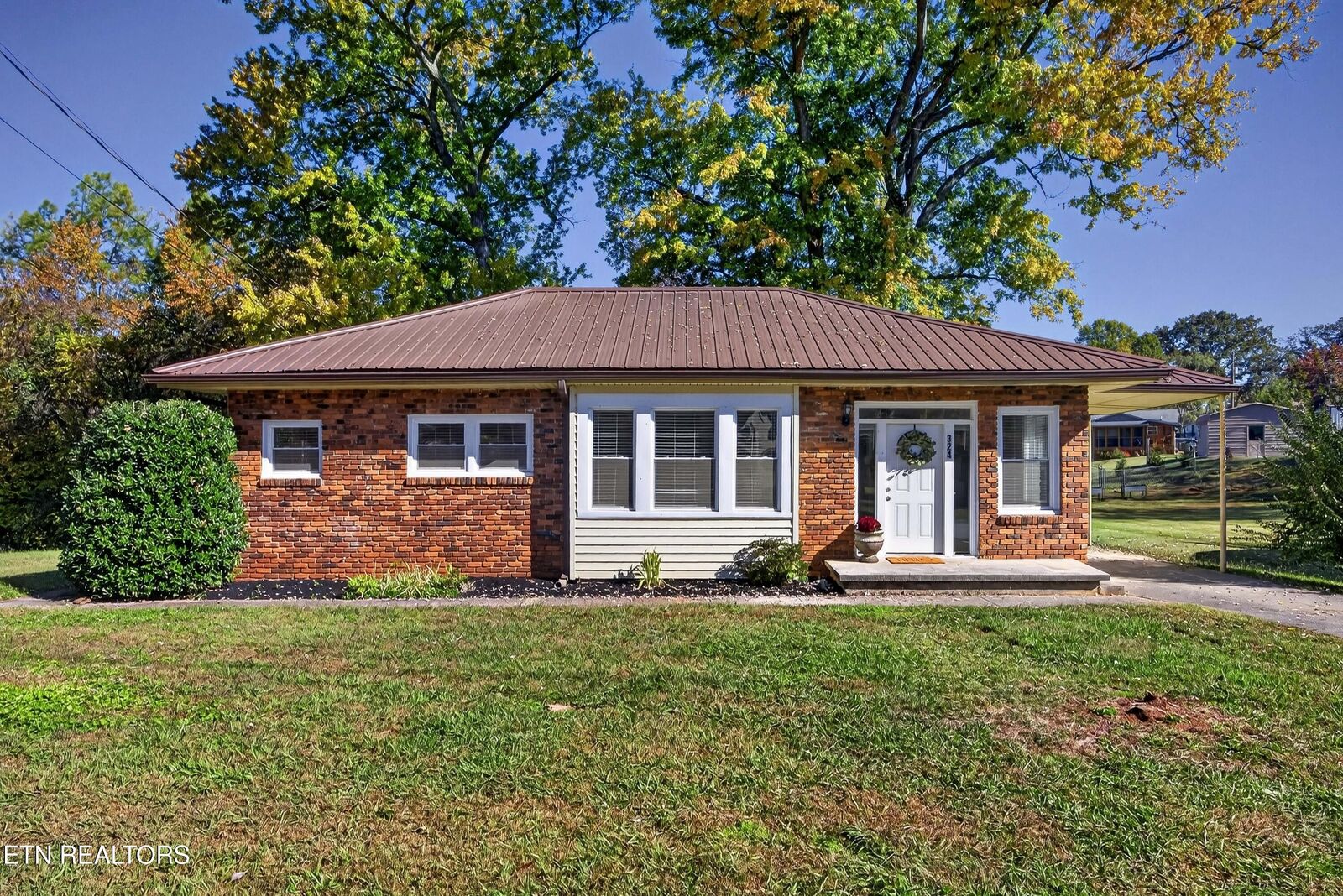Property Photo: 324 Arrowhead Drive TN 37801