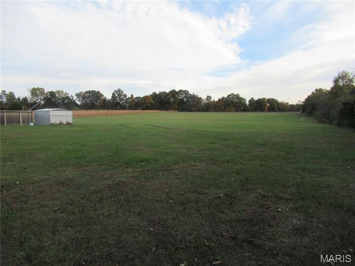 Property Photo:  1587 S Old Highway 66  MO 65441 