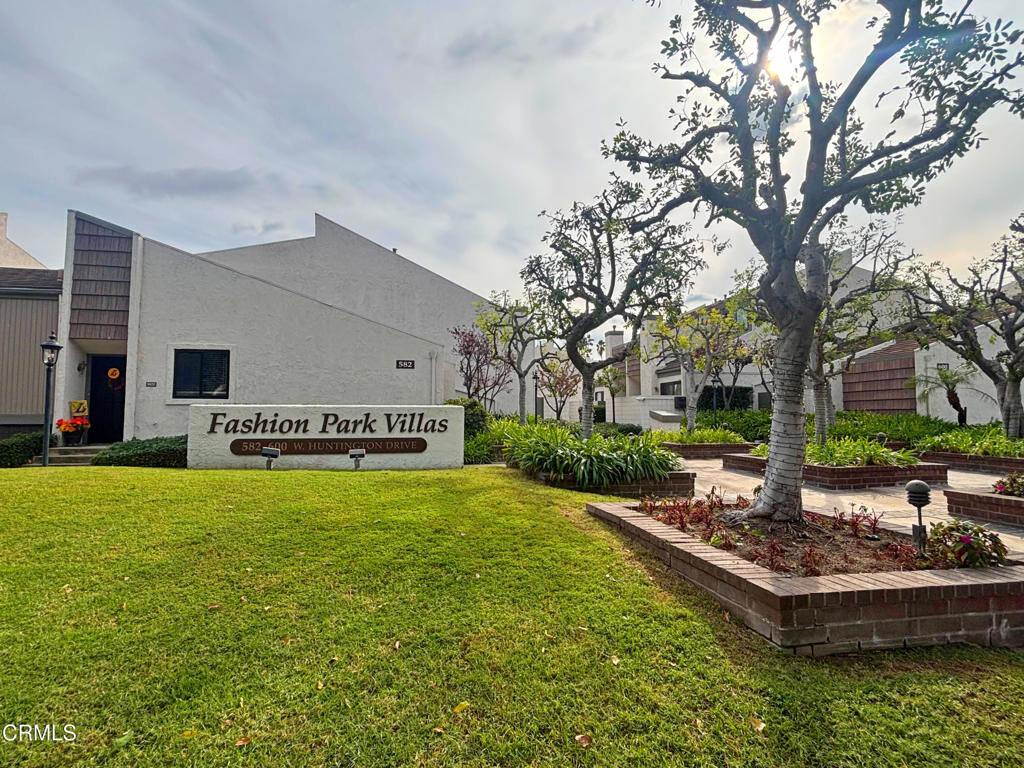 Property Photo:  594 W Huntington Drive B  CA 91007 