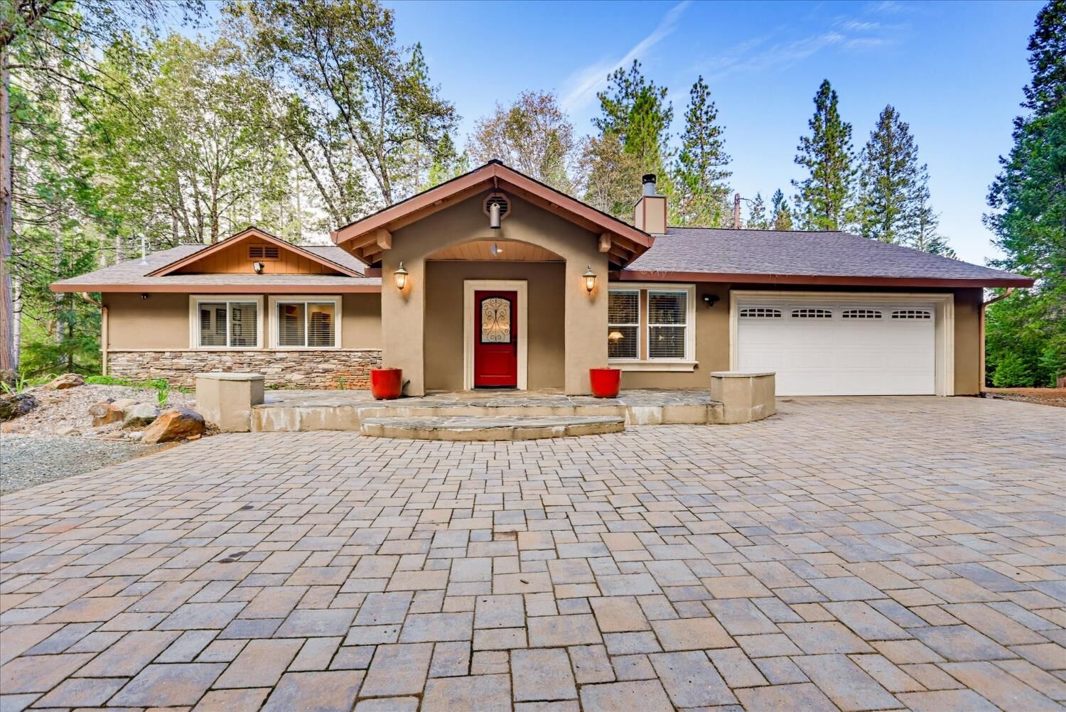 Property Photo: 18324 Nubian Way CA 95959