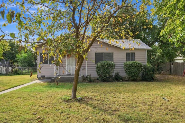 Property Photo:  41 Carson Street  CA 95932 