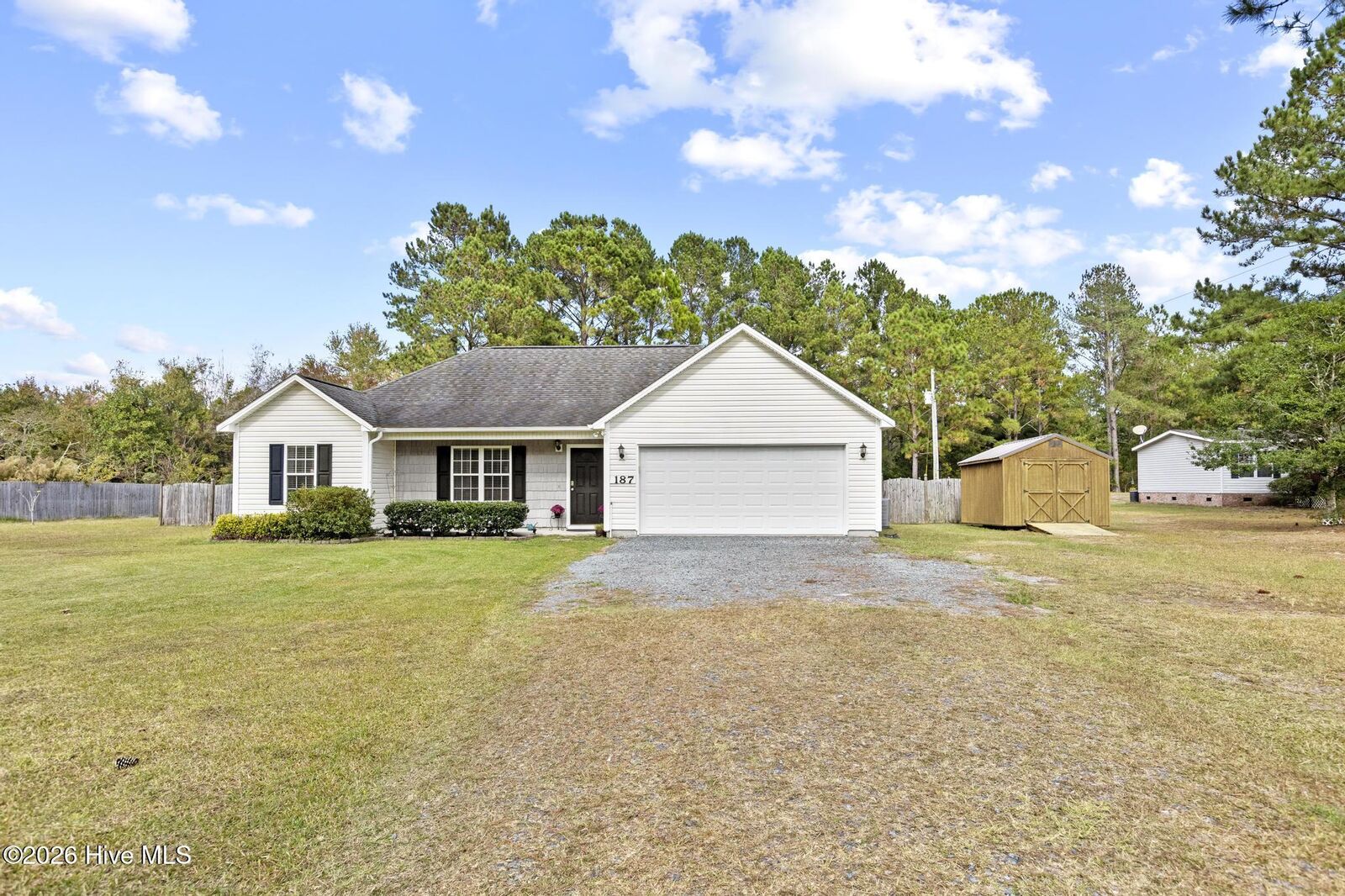 Property Photo: 187 Folkstone Road NC 28445