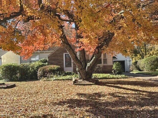Property Photo: 328 S Bon Air Avenue OH 44509