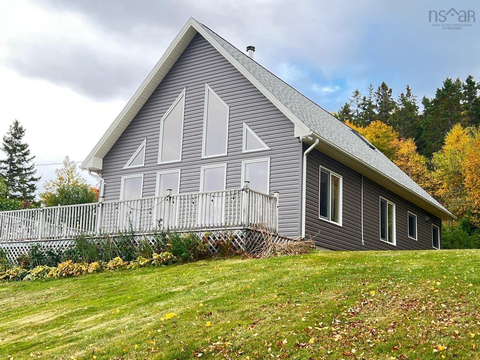 Property Photo: 366 Lakeshore Drive NS B0E 3B0