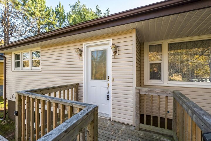 Property Photo: 2826 St. Margarets Bay Road NS B3T 1H4