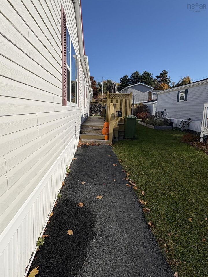 Property Photo:  14 Belmont Drive  NS B4V 4E5 
