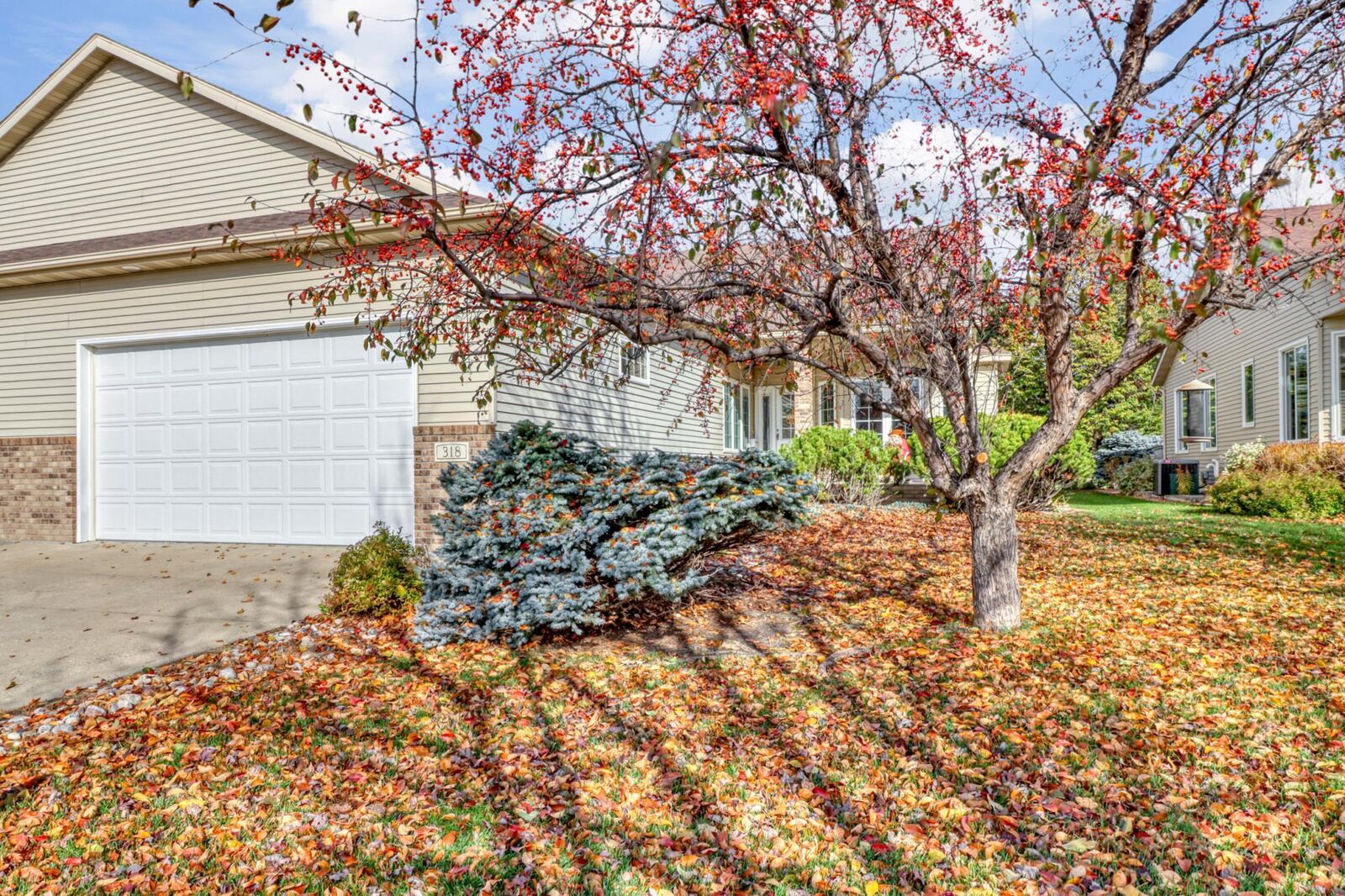 Property Photo: 318 44th Avenue S MN 56560