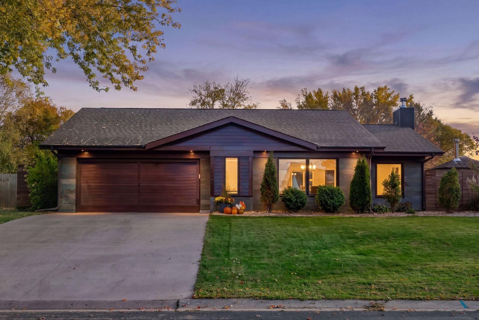 Property Photo: 1431 80th Street MN 55386