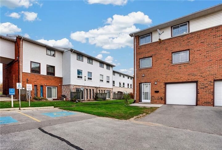 Property Photo: 129 Concession Street E 35 ON N4G 4N4