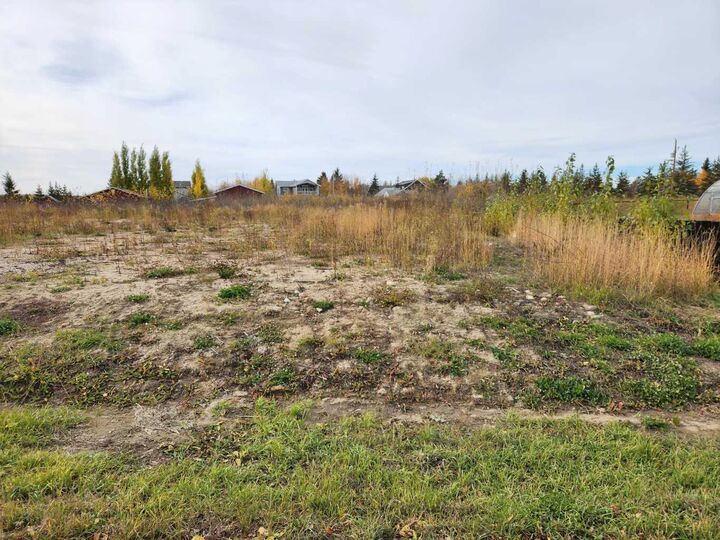 Property Photo: 707 Willow Bay SK S9V 2T0