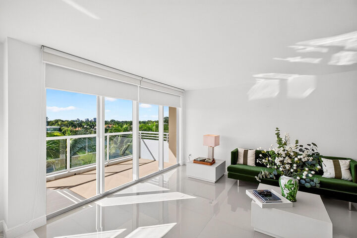 Property Photo:  5600 Collins Avenue 6M  FL 33140 