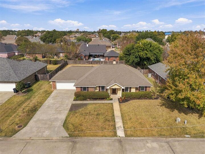 Property Photo: 2408 Tyler Street LA 70605