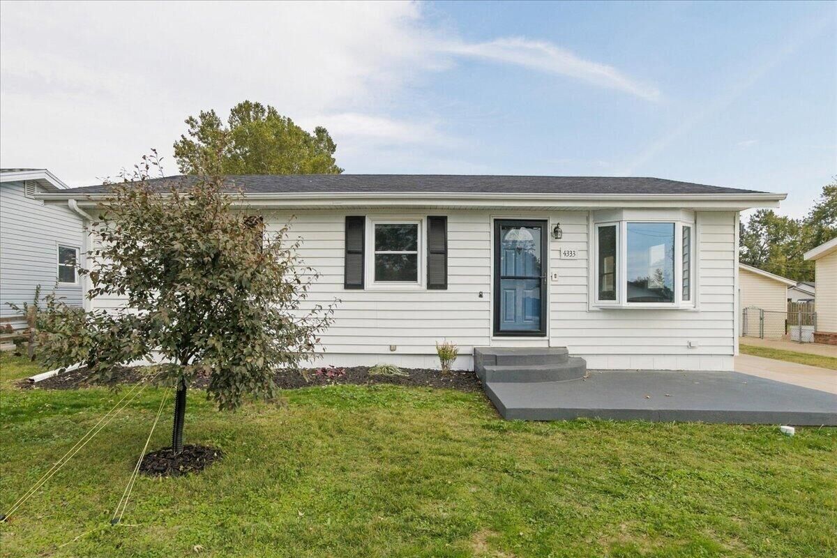 Property Photo:  4333 N 14th  Street  IA 51510 