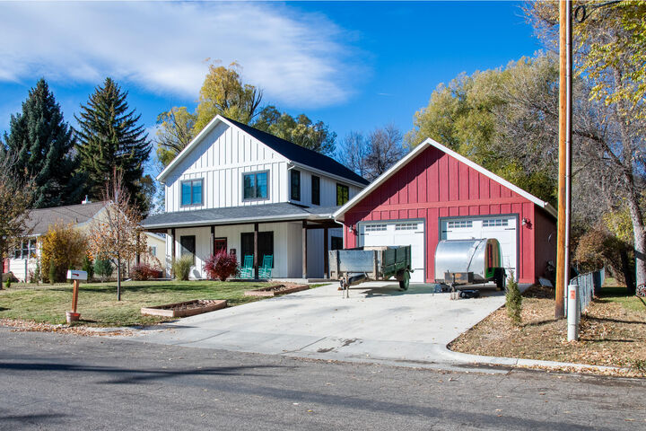Property Photo: 404 Schiller Street WY 82801