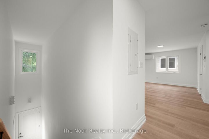Property Photo: 399 Thornton Road N 2 ON L1J 6S9