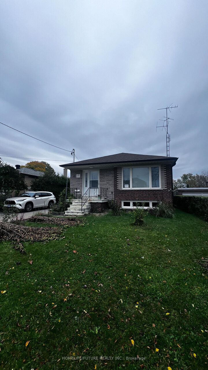 Property Photo: 47 Romulus Drive Bsmt ON M1K 4C1
