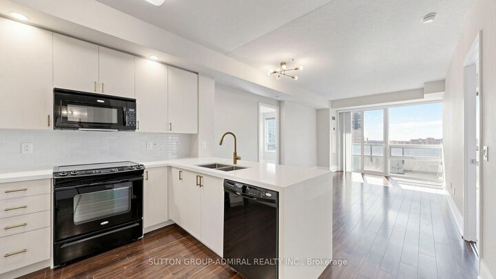Property Photo: 181 Wynford Drive 1203 ON M3C 0C6