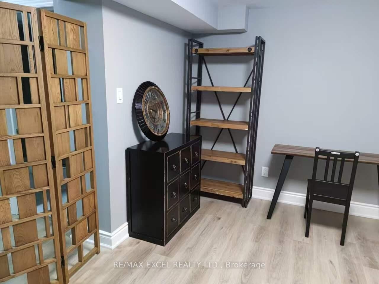 Property Photo:  Basement 59 Barrington Crescent Bsmt  ON L3R 3H2 