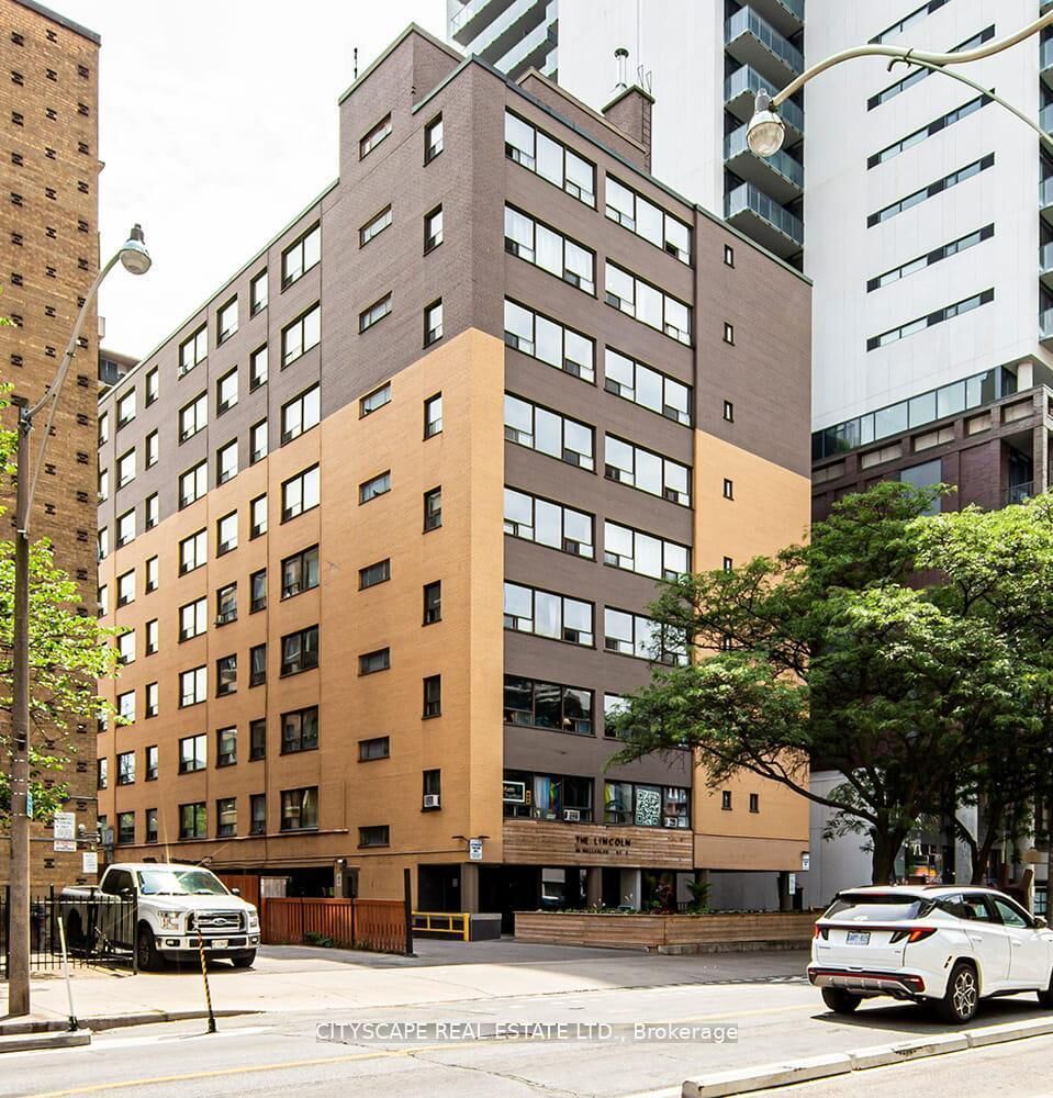 Property Photo:  85 Wellesley Street E 807  ON M4Y 1H8 