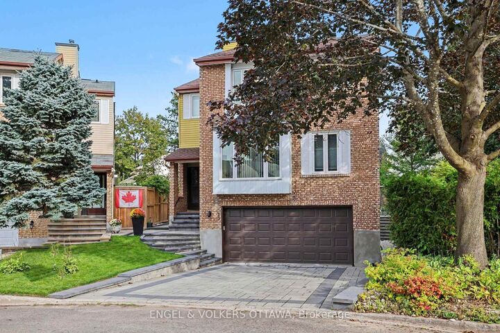 Property Photo:  15 Archer Square  ON K1V 9Y8 