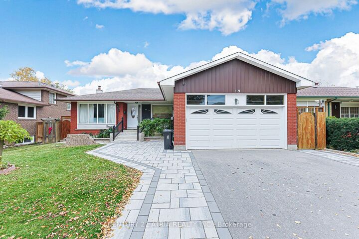 Property Photo:  19 Marlbank Road Lower Level Unit 1  ON M1T 1Y4 