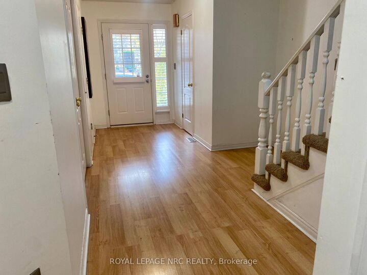 Property Photo:  7863 Alfred Street  ON L2H 2W8 