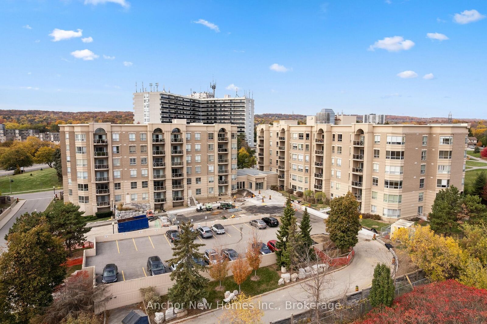 Property Photo:  2075 Amherst Heights Drive 407  ON L7P 5B8 