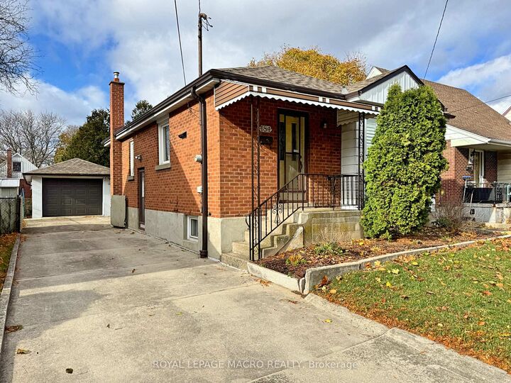 Property Photo:  184 East 35th Street  ON L8V 3Y2 
