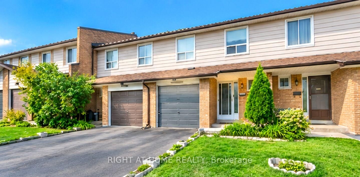 Property Photo:  7475 Goreway Drive 17  ON L4T 3T3 