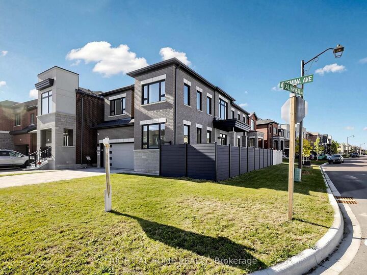 Property Photo:  231 Fallharvest Way  ON L4A 5C2 