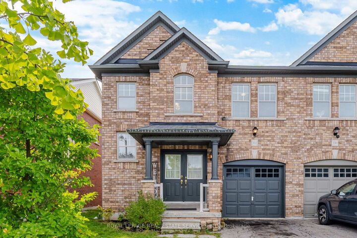 Property Photo:  332 Duncan Lane N  ON L9T 7A6 