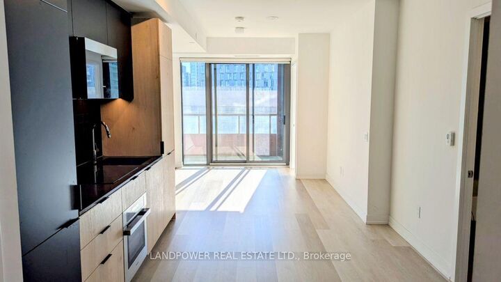 Property Photo:  28 Eastern Avenue 516  ON M5A 1H5 