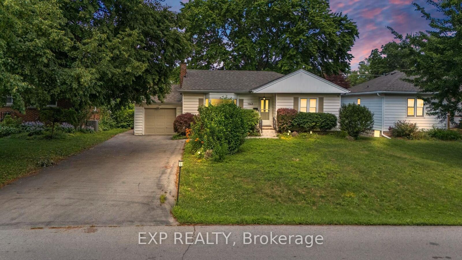 Property Photo: 1063 Joan Drive ON L7T 3H3