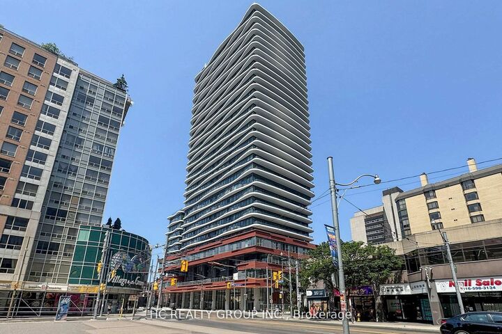 Property Photo: 280 Dundas Street W Ph03 ON M5T 0E3