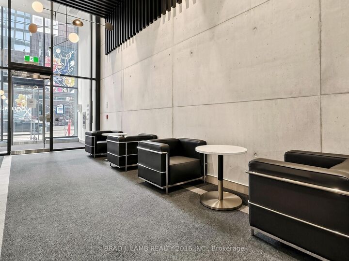 Property Photo: 284 King Street E 1508 ON M5A 1K4