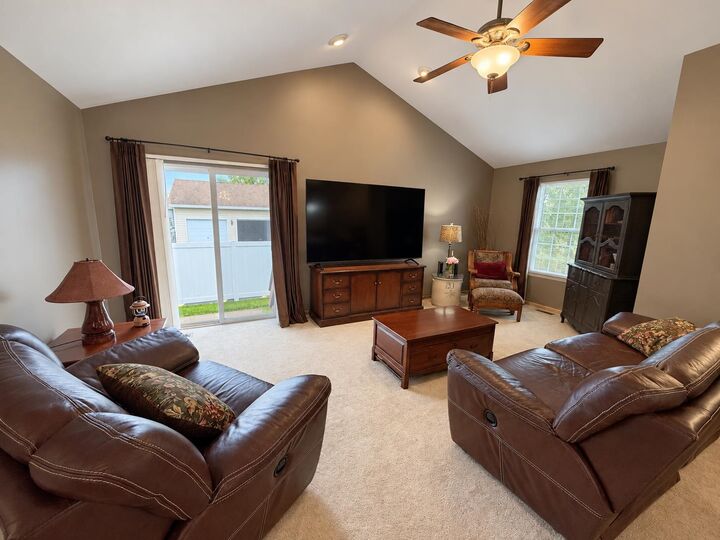 Property Photo:  12014 Baneberry Drive #32  IL 61073 