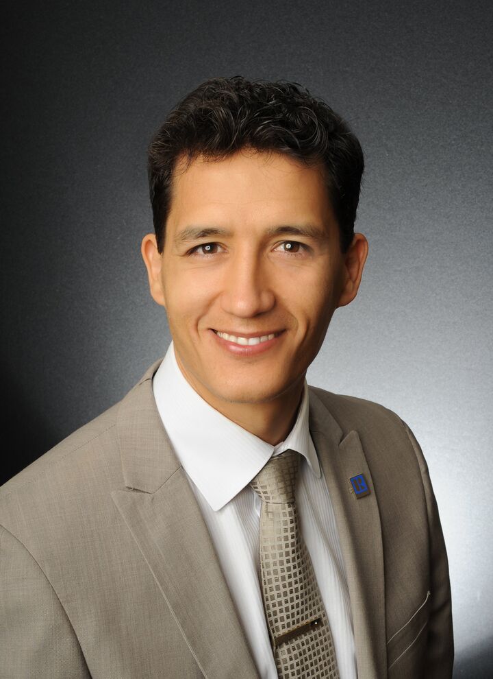 Cristian Ripoll, Real Estate Salesperson in Downey, Masters