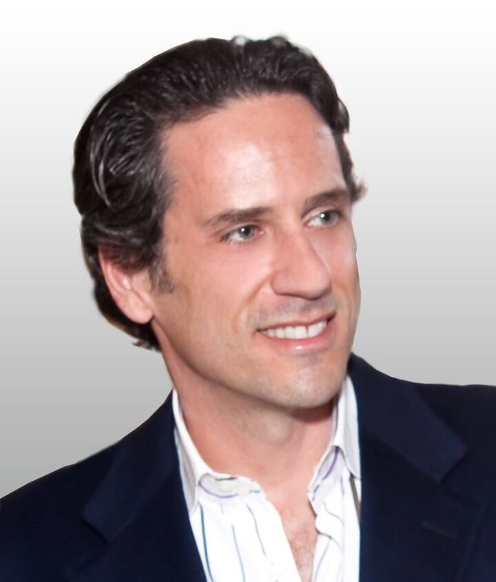 Marc Teixeira,  in Gainesville, Thomas Group