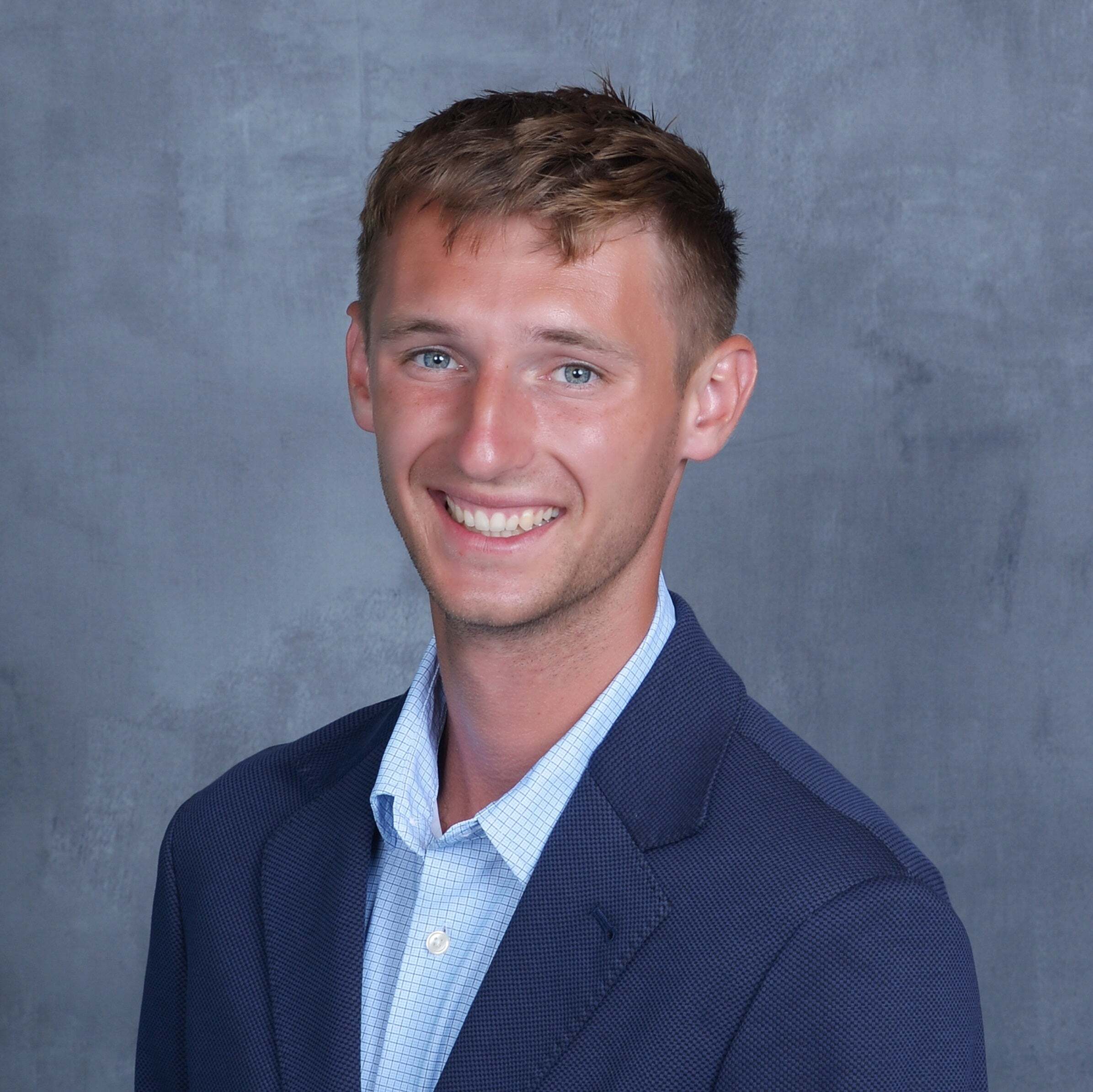 Dominick Cuchran,  in Homer Glen, Real Estate Group