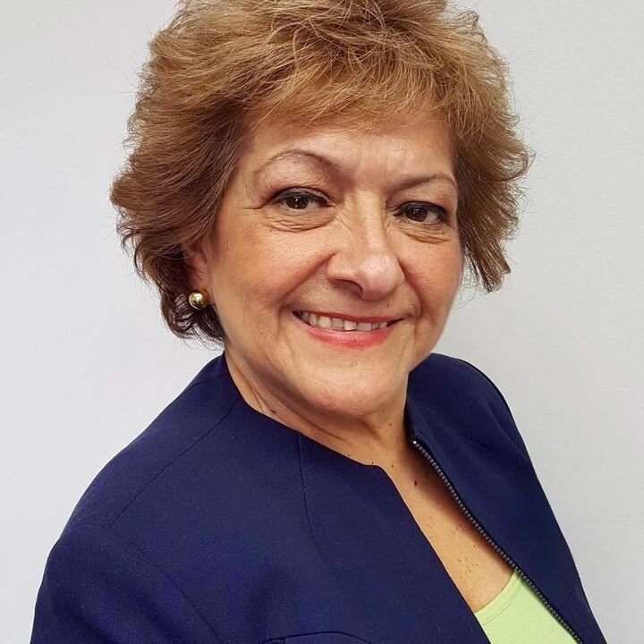 Delia Maruri,  in Kearny, Venture Real Estate