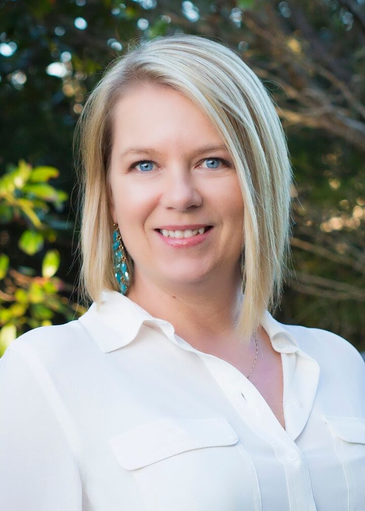Andrea Hatton, Associate Real Estate Broker in Fernandina Beach, Miller Elite