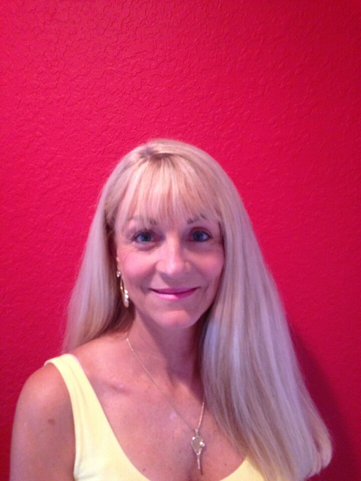 Cindy Forrest, Real Estate Salesperson in Coral Springs, Tenace Realty