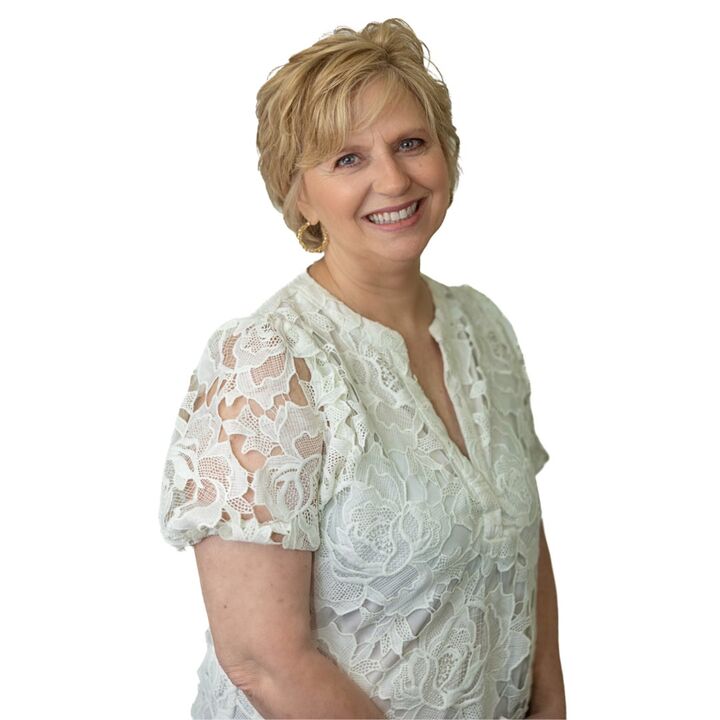 Bonnie Scott-Walls, Real Estate Salesperson in Tallahassee, Hartung