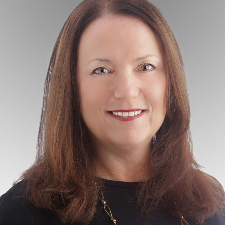 Bryna Rabishaw,  in Newmarket, Coldwell Banker The Real Estate Centre, Brokerage