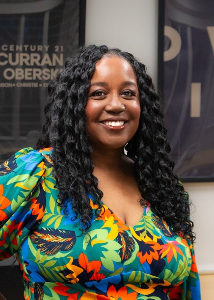 Shakela Smith, Real Estate Salesperson in Royal Oak, Curran & Oberski
