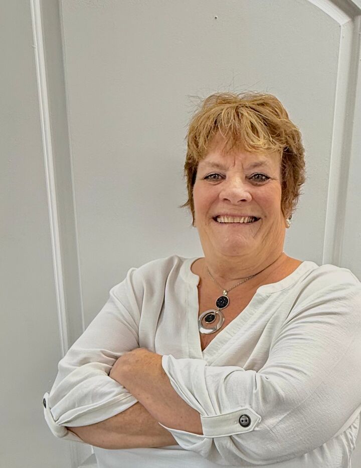 Lori Capurro, Real Estate Salesperson in Fallon, Green Valley Realty