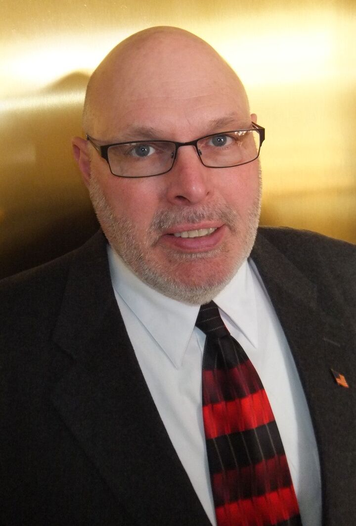 Jerry Fredrick, Associate Real Estate Broker in Rockford, Affiliated