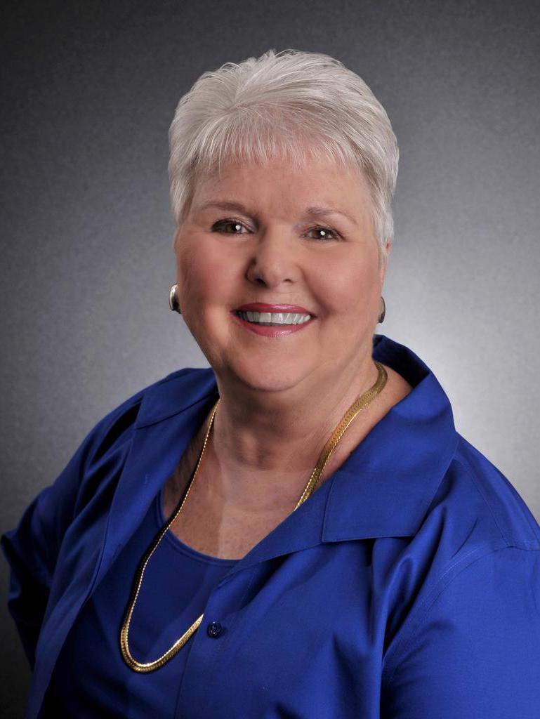 Susan Walker, Real Estate Salesperson in Gainesville, M.M. Parrish Realtors
